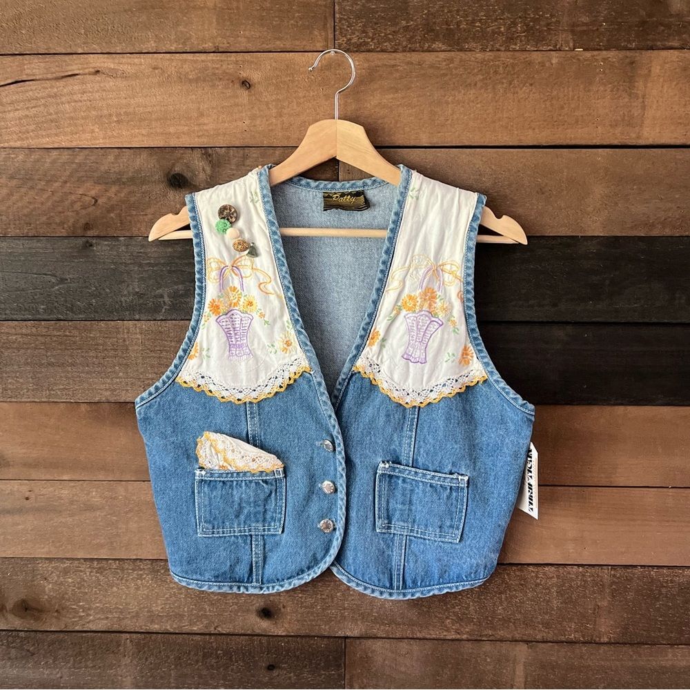 Vintage Patty Denim Vest Embroidered Patchwork Made in USA - Picture 13 of 14